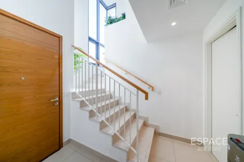 Vila v Dubai Hills Estate, SAE 4 ložnice, 229 m² Č.: 737884 - fotografie 8