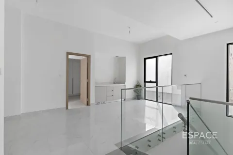 Villa em Al Furjan, Dubai, EAU 4 quartos, 323 m2 № 738170