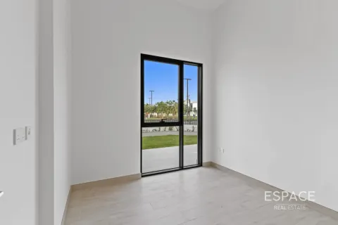 Villa itt: Al Furjan, Dubai, EAE, 4 hálószoba, 323 m², azonosító: 738170 - fénykép 15