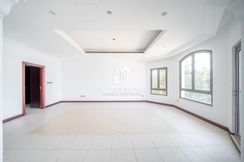 Vila di Palm Jumeirah, Dubai, UAE 4 bilik tidur, 622 meter persegi № 664752 - foto 6