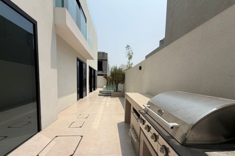 Vila v Al Wasl, Dubai, SAE 4 spálne, 613.16 m2 č. 749796 - Fotografia 17
