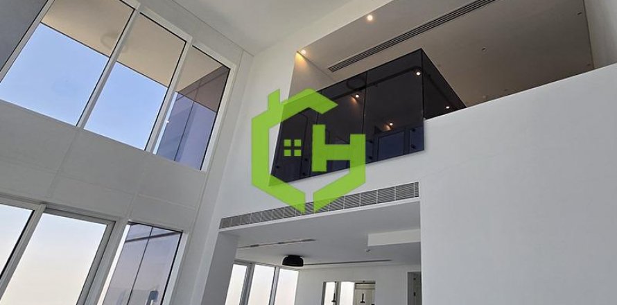 Twee-onder-een-kapwoning in Al Kifaf, Dubai, VAE 3 slaapkamers, 267.7 vr.m. nr 454037