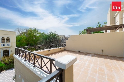 Townhouse til salg i Dubai, UAE 4 soveværelser, 328.7 kvm № 758336 - foto 19