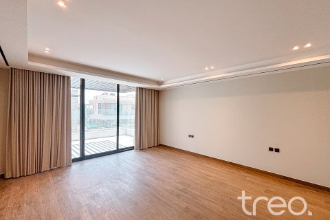 Villa in Jumeirah Park, Dubai, UAE 6 bedrooms, 807.98 sq.m. № 753729 - photo 25