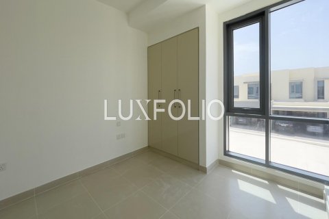 Városi lakóépület itt: Dubai Hills Estate, Dubai, EAE, 5 hálószoba, 298 m², azonosító: 628227 - fénykép 5