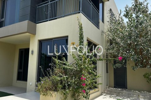 Városi lakóépület itt: Dubai Hills Estate, Dubai, EAE, 5 hálószoba, 298 m², azonosító: 628227 - fénykép 17