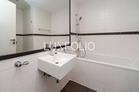 Apartment in Dubai Marina, UAE 3 bedrooms, 148 sq.m. № 628226 - photo 17