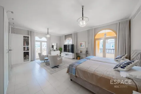 Vila di Dubai Land, UAE 4 bilik tidur, 496 meter persegi № 738046 - foto 17