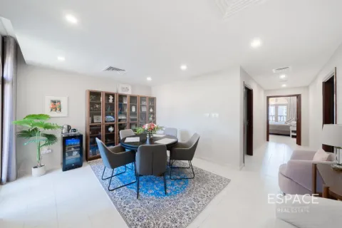 Vila di Dubai Land, UAE 4 bilik tidur, 496 meter persegi № 738046 - foto 14