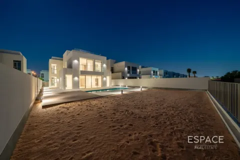 Βίλα σε Jumeirah Park, Dubai, ΗΑΕ 5 υπνοδωμάτια, 555 τ.μ. Αρ. 738048 - φωτογραφία 2