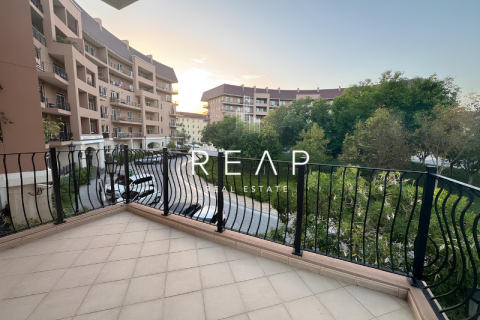 Appartement te huur in Motor City, Dubai, VAE 2 slaapkamers, 134.5 vr.m., nr 499613 - foto 2