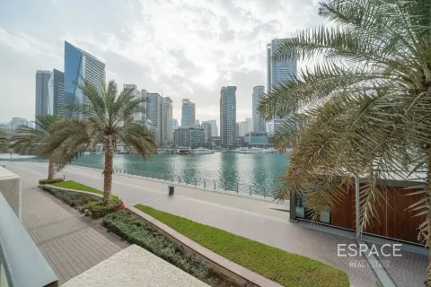 Wohnung in Dubai Marina, Dubai, VAE: 3 Schlafzimmer, 266 m2 Nr. 738465