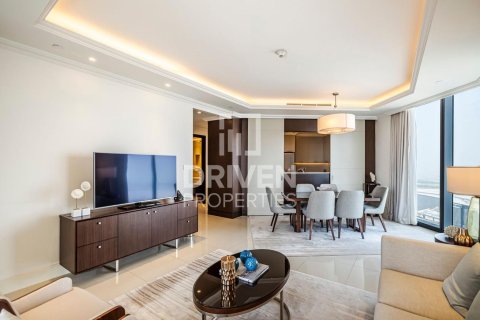 Apartment til leje i Downtown Dubai (Downtown Burj Dubai), Dubai, UAE 2 soveværelser, 146.79 kvm № 762596 - foto 2