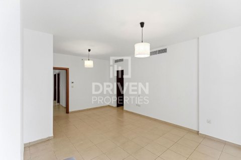 Apartment til leje i Jumeirah Beach Residence, Dubai, UAE 3 soveværelser, 174.84 kvm № 762597 - foto 11