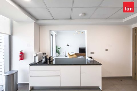 Lakás itt: Al Satwa, Dubai, EAE, 2 hálószoba, 163 m², azonosító: 691406