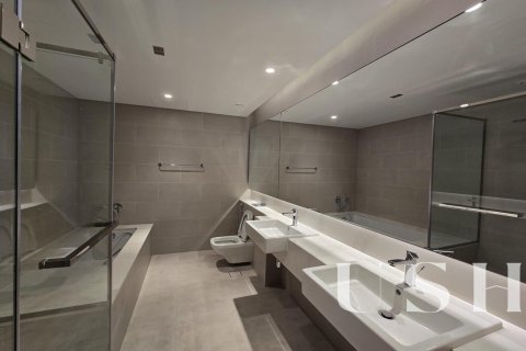 Appartement te huur in Al Wasl, Dubai, VAE 2 slaapkamers, 148 vr.m., nr 621112 - foto 14