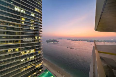 Dubai Marina, Dubai, संयुक्त अरब अमीरात में अपार्टमेंट, 2 बेडरूम, 130 वर्ग मीटर, संख्या 734278 - फ़ोटो 15
