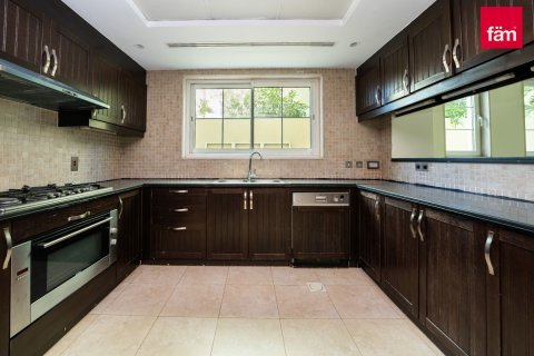 ویلا برای فروش در  Dubai، امارات متحده عربی  3 خوابه ، 550.7 متر مربع ، شماره 763773 - تصویر 5