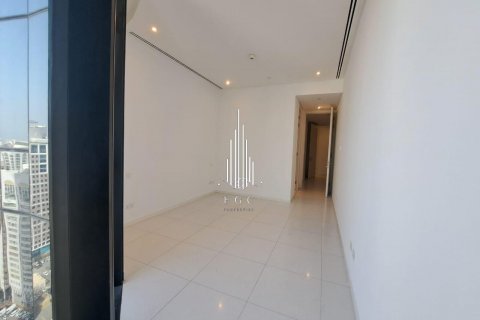 Снять в аренду квартиру в Corniche Road, Абу-Даби, ОАЭ 4 спальни, 204.4м2, № 535215 - фото 12