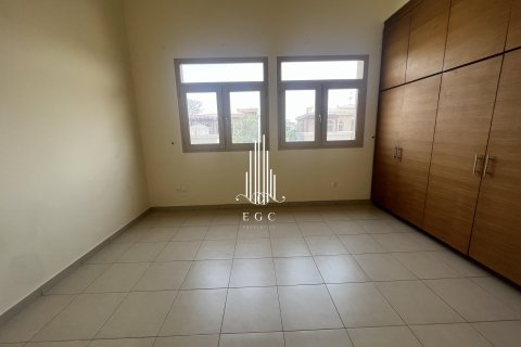 Khalifa City、Abu Dhabi、UAE にあるヴィラの賃貸物件 5ベッドルーム、520 m2、No535220 - 写真 8