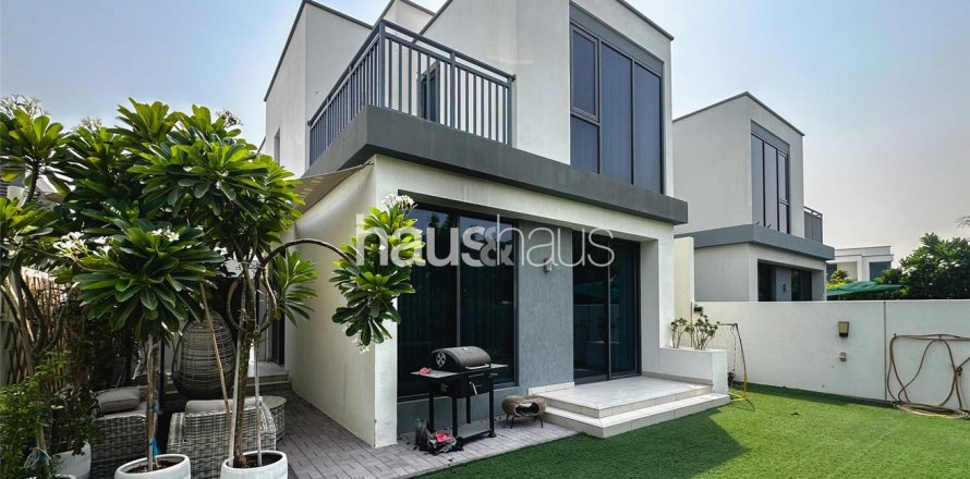 Townhouse i Dubai Hills Estate, Dubai, UAE 4 soveværelser, 281 kvm № 626748