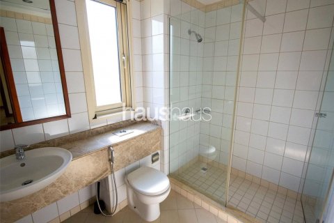 Зняти в оренду віллу в Арабиан Ранчес, Дубай, ОАЕ 5 спалень, 450м2, № 626772 - фото 13
