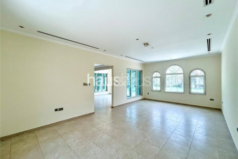 Villa zur Miete in Jumeirah Park, Dubai, VAE 3 Schlafzimmer, 294 m2 Nr. 626771 - Foto 6