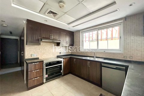 Villa zur Miete in Jumeirah Park, Dubai, VAE 3 Schlafzimmer, 294 m2 Nr. 626771 - Foto 4