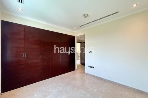 Villa zur Miete in Jumeirah Park, Dubai, VAE 3 Schlafzimmer, 294 m2 Nr. 626771 - Foto 10