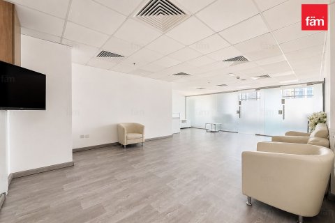 Zyrë në Business Bay, Dubai, Emiratet e Bashkuara Arabe 89.1 m2. № 753323 - Foto 3