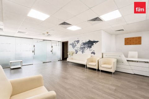 Zyrë në Business Bay, Dubai, Emiratet e Bashkuara Arabe 89.1 m2. № 753323 - Foto 5