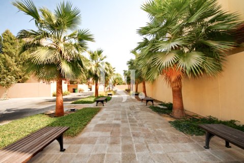 Villa à vendre à Al Raha Gardens, Abu Dhabi, EAU 5 chambres, 482 m2 № 716884 - photo 4