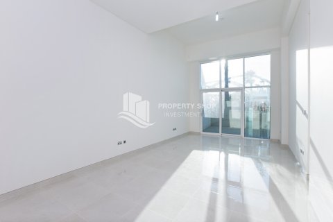 Appartement à Al Raha Beach, Abu Dhabi, EAU: 2 chambres, 128 m2 № 716190