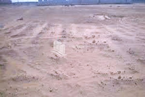 Земельный участок в Абу-Даби, ОАЭ 781м2 № 716194