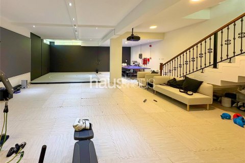 Villa till försäljning i The Villa, Dubai, UAE 5 sovrum, 516 kvm Nr. 625302 - fotografi 4