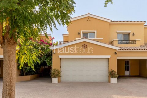 Villa en venta en Arabian Ranches, Dubai, EAU 2 dormitorios, 175 m2 № 625838 - foto 8