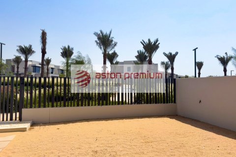 Üürile anda ridamaja asukohaga Jebel Ali, Dubai, AÜE: 3 magamistoaga, 218 m² Nr 764115 - pilt 6