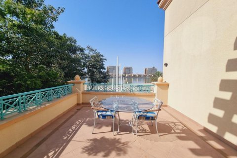 Βίλα σε Al Raha Beach, Abu Dhabi, ΗΑΕ 3 υπνοδωμάτια, 464.5 τ.μ. Αρ. 535046