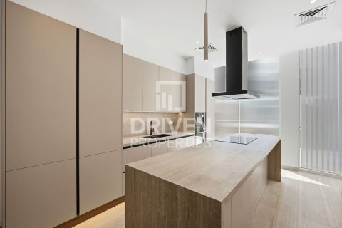 Townhouse in Al Barari, Dubai, UAE 4 bedrooms, 180.23 sq.m. № 761705 - photo 13