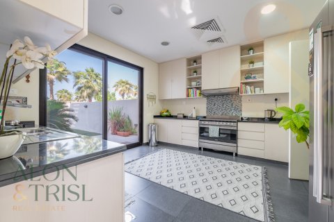 Vila v DAMAC Hills (Akoya by DAMAC), Dubai, SAE 5 ložnice, 414 m² Č.: 648411