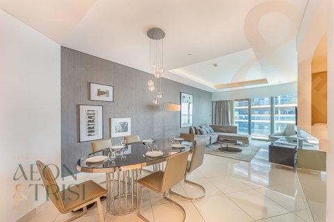 Apartment in Business Bay, Dubai, UAE 3 bedrooms, 162 sq.m. № 648410
