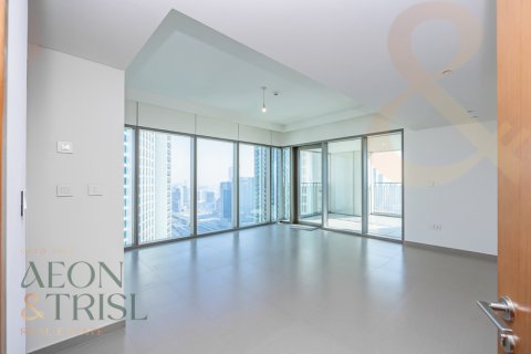 Appartamento in vendita a Downtown Dubai (Downtown Burj Dubai), Dubai, EAU 3 camere da letto, 159 mq. № 648231 - foto 3