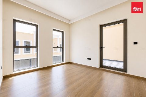 Villa in Dubai, UAE 4 bedrooms, 144 sq.m. № 760901 - photo 7