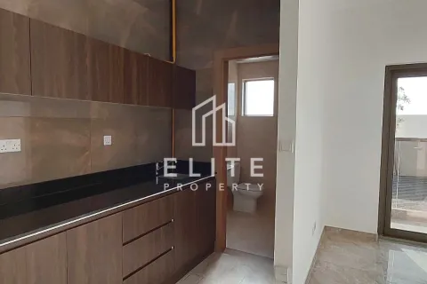 Prédio para venda em Dubai, EAU 4792 m2 № 620133 - foto 14
