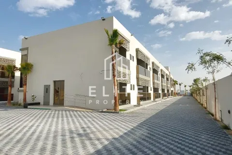 Prédio para venda em Dubai, EAU 4792 m2 № 620133 - foto 11