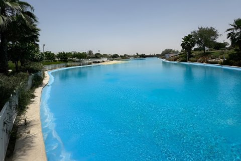 Müüa ridamaja asukohaga Dubai, AÜE: 3 magamistoaga, 174.75 m² Nr 748770 - pilt 18