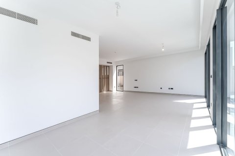 Müüa villa asukohaga Tilal Al Ghaf, Dubai, AÜE: 4 magamistoaga, 436.09 m² Nr 748772 - pilt 2