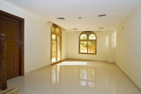 ویلا برای فروش در  Falcon City of Wonders، Dubai، امارات متحده عربی  5 خوابه ، 814.02 متر مربع ، شماره 748774 - تصویر 4