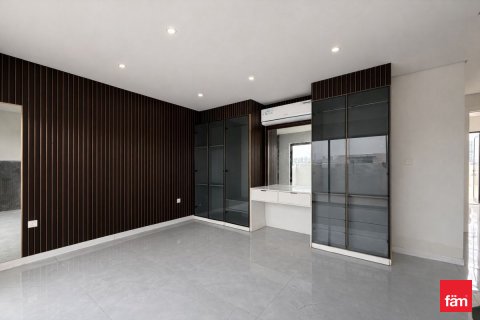 Vila di Dubai, UEA 6 kamar tidur, 755.6 m2 nomor 701278 - foto 15