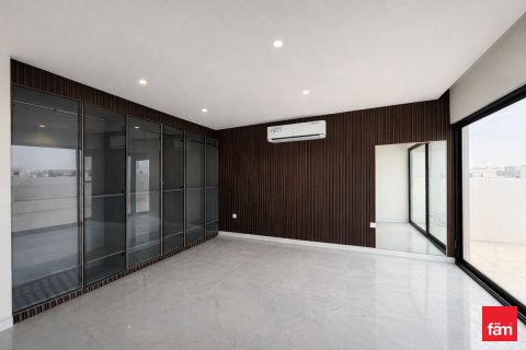Vila di Dubai, UEA 6 kamar tidur, 755.6 m2 nomor 701278 - foto 16